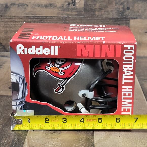 Vintage 1996 NIB Riddell Mini NFL Football Helmet Tampa Bay‎ Buccaneers - Picture 10 of 10